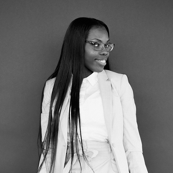 Elizabeth Robinson Receptionist